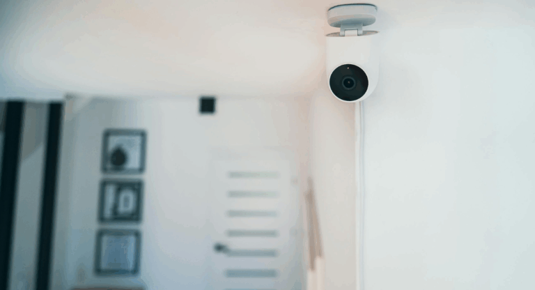 guide meilleures caméras intérieures 2025